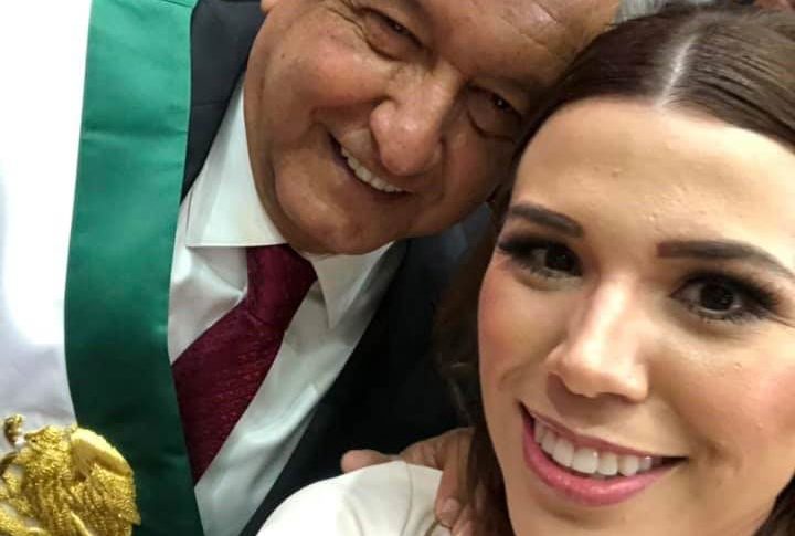 Selfie de Marina con AMLO.