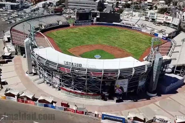 El Nido De Los Águilas De Mexicali ahora se llama Estadio Farmacias Santa Mónica.