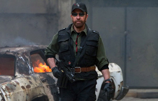 Chuck Norris en The Expendables (2012).