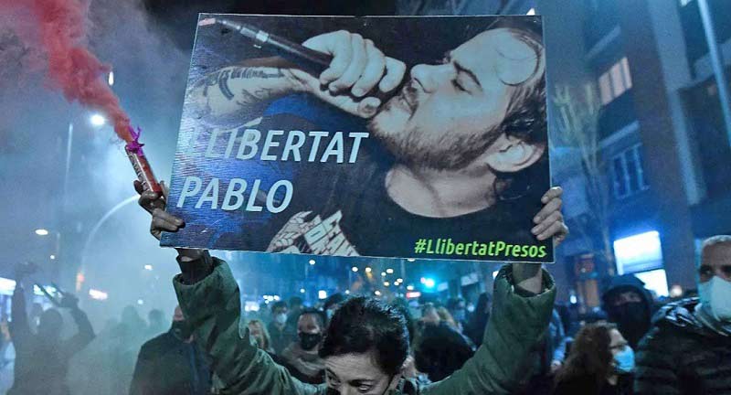 Protesta en España por libertad a Pablo Hasél. Foto: Josep Lago.