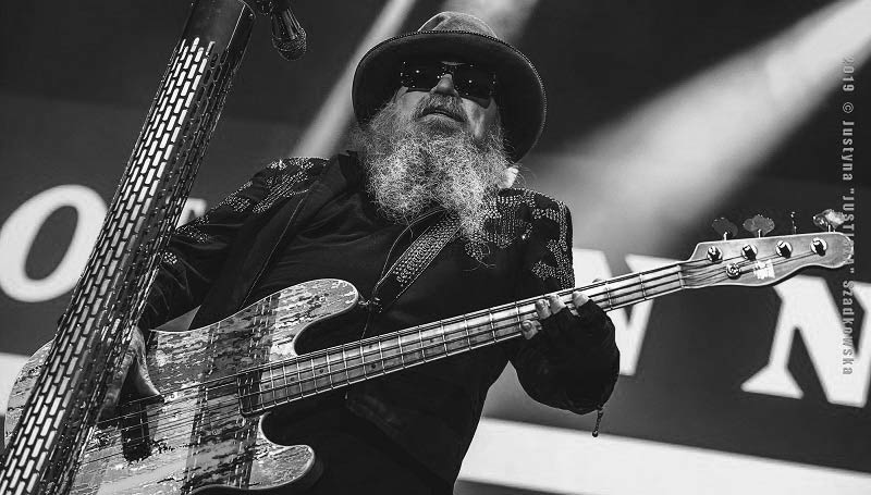 Dusty Hill.