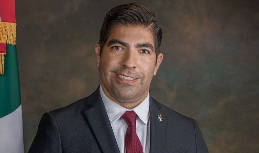 Armando Ayala, presidente municipal de Ensenada.