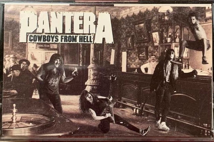 Cowboys From Hell de Pantera en cassette.