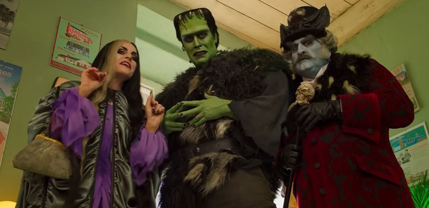 Captura de pantalla del trailer de The Munsters.