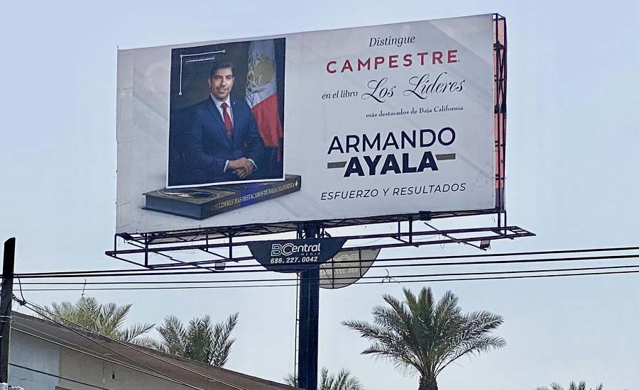 Espectacular de Armando Ayala de la revista Campestre.