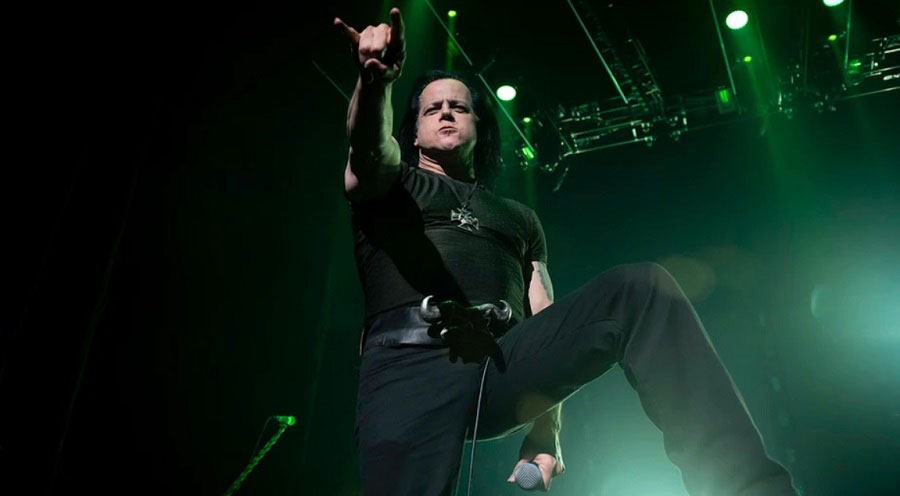Glenn Danzig en vivo con Misfits el 14 de diciembre de 2019 en Philadelphia.