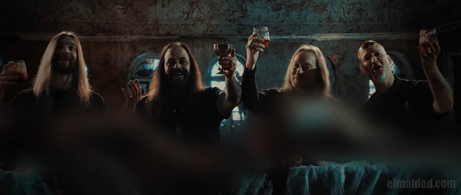 Captura de pantalla del video clip "Bury The Cross... With Your Christ" de Deicide.