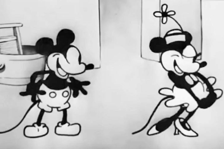 Mickey Mouse y Minnie Mouse.