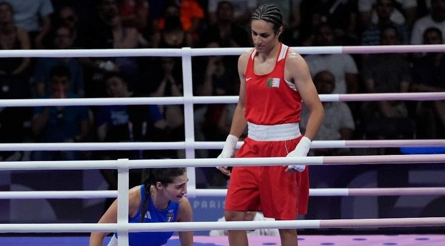 Imane Khelif ganando el combate contra la italiana.