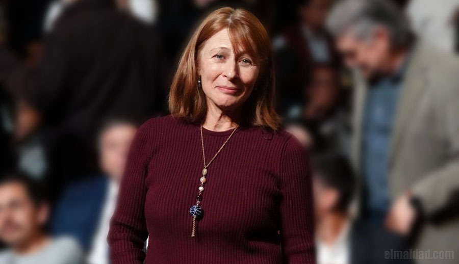 Tatiana Clouthier.