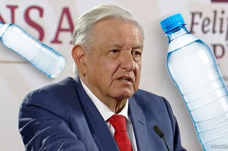 AMLO hablando sobre que le aventaron una botella de agua.