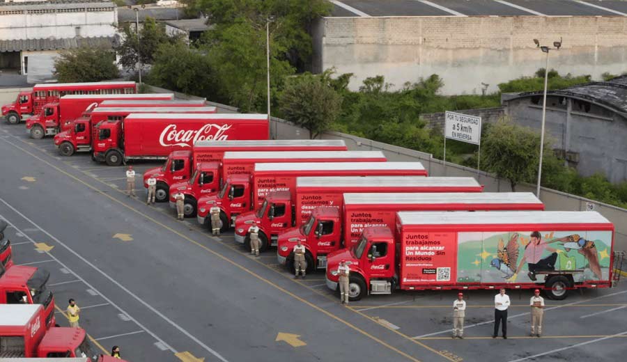 Camiones de Coca-Cola.