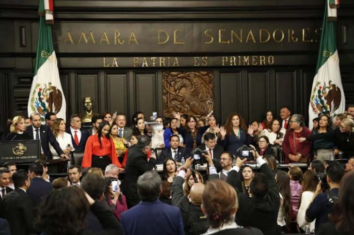 Senado anunciando la aprobación de la reforma al poder judicial. Foto: Cuartoscuro.