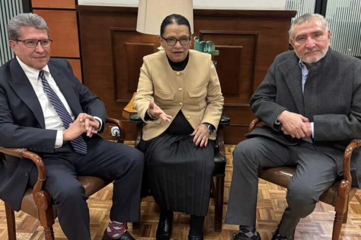 Ricardo Monreal, Rosa Icela Rodríguez y Adán Augusto López, en reunión esta mañana.