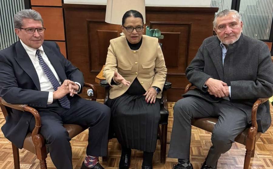 Ricardo Monreal, Rosa Icela Rodríguez y Adán Augusto López, en reunión esta mañana.