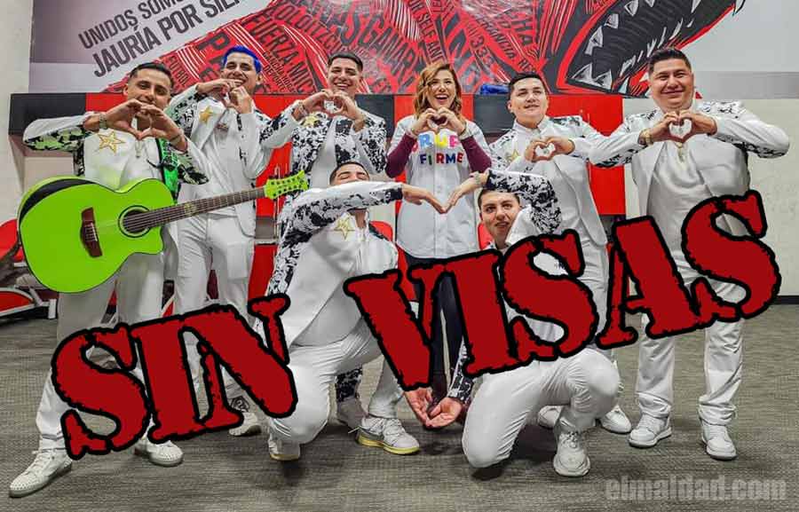 Grupo Firme con Marina del Pilar, gobernadora de Baja California, todos sin visa.