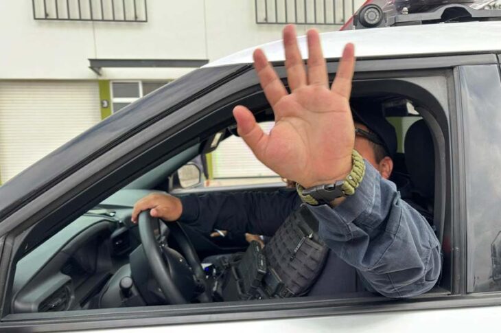 Policías anti-reporteros. Foto: Daniel Andrade Noticias.