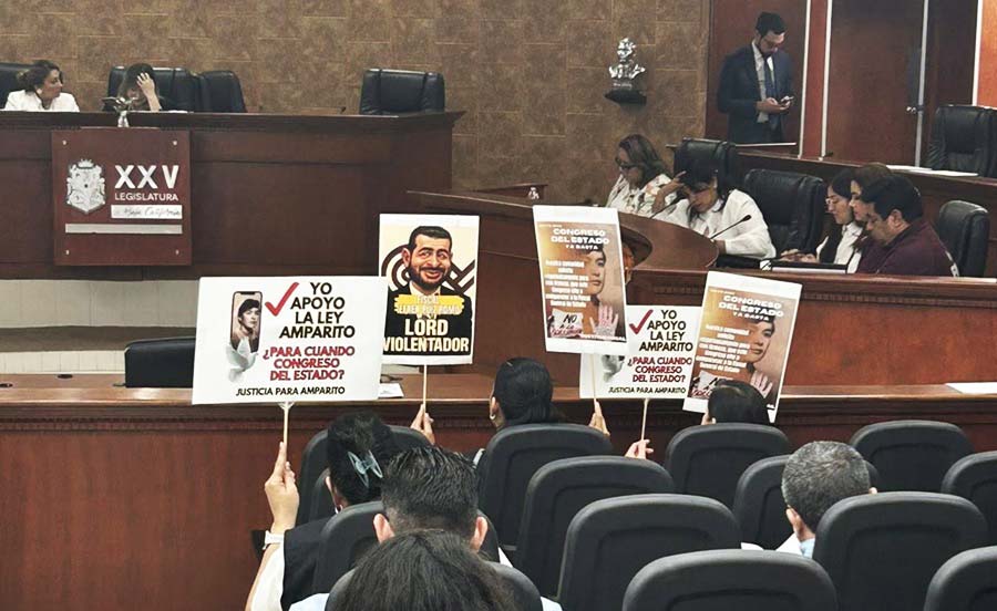 Sesión en el congreso de Baja California este jueves 19 de junio.