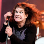 Ozzy Osbourne en concierto.
