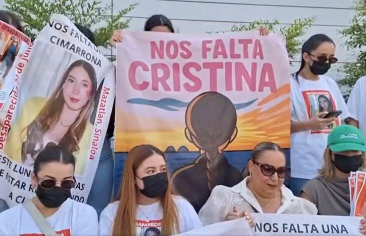 Amigos y familiares se manifestaron a favor de Cristina.