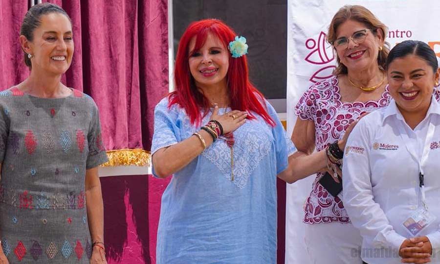 Claudia Sheinbaum, Layda Sansores y otras 2 mujeres.