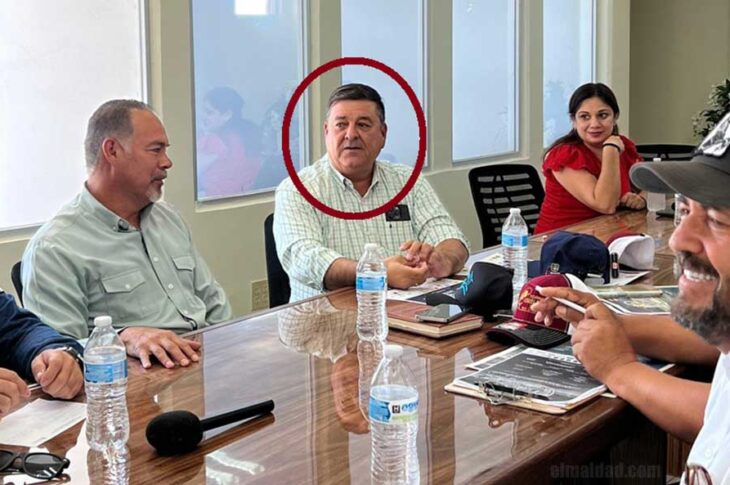 Sergio Polanco en reunión.