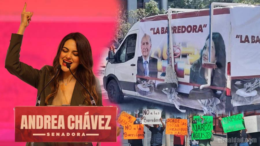 Andrea Chávez en su informe y afuera del recinto manifestantes.