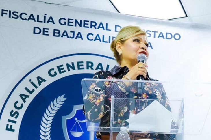 María Elena Andrade.