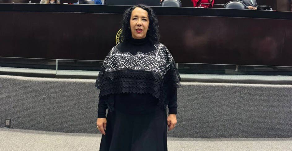 Araceli Brown en el congreso de la unión.