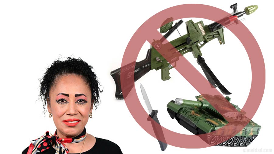 Diputada Rebeca Peralta y juguetes bélicos.