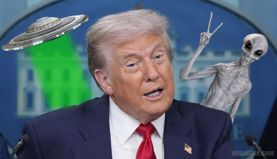 Un platillo volador, Trump y un alien.