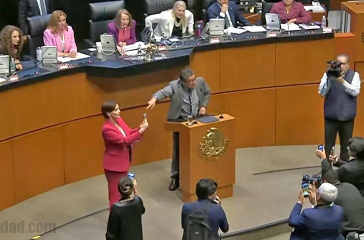 Lilly Téllez y Saúl Monreal en el senado.